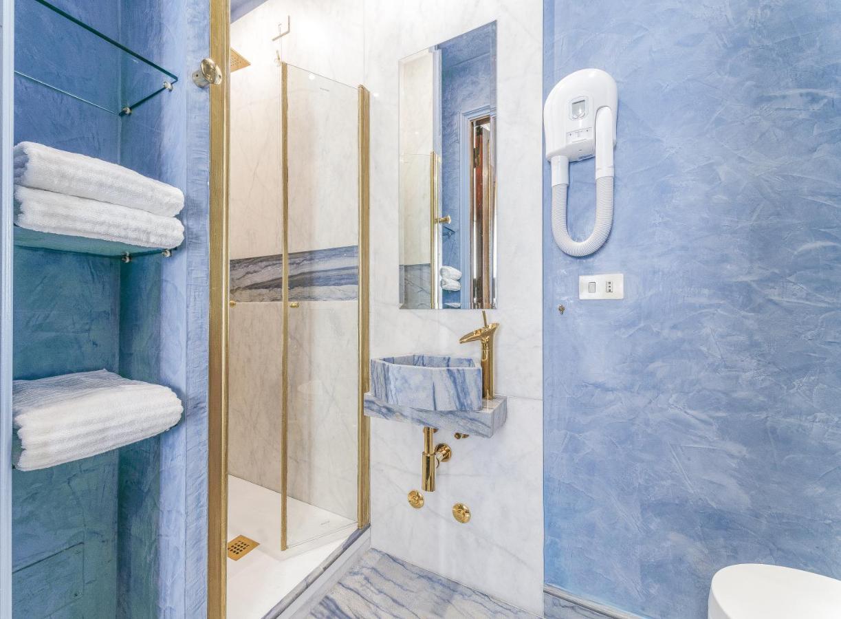 Riviere Private Rooms Alla Scala 米兰 外观 照片